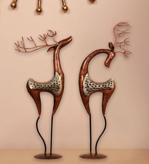 Decorative Metal Idols of Deer for Home and Office
